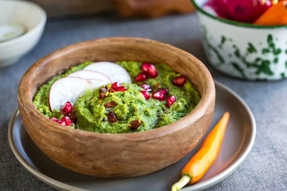 hummus de espinacas y granada