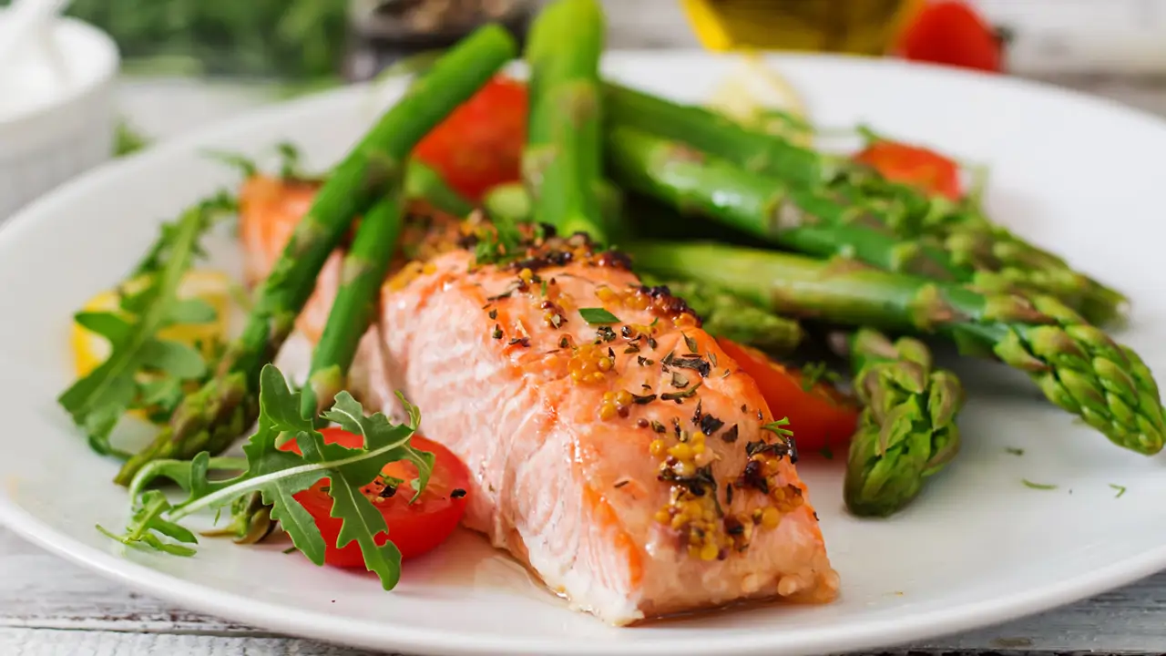 Salmón y verduras