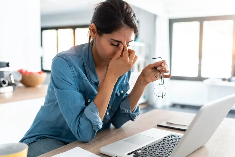 dolor de cabeza vitaminas