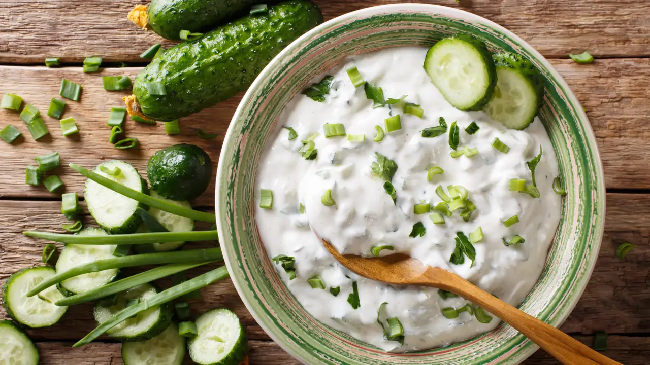 tzatziki yogur griego con pepino