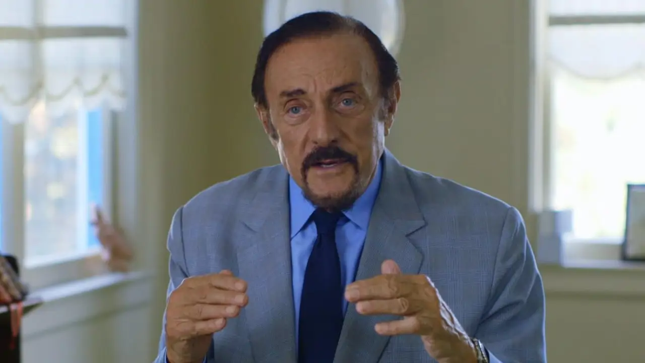 Philip Zimbardo, psicólogo: "No hace falta ser malo para hacer el mal, basta con estar en el sistema equivocado, y si metes manzanas sanas en un barril en mal estado, acabas con manzanas podridas"