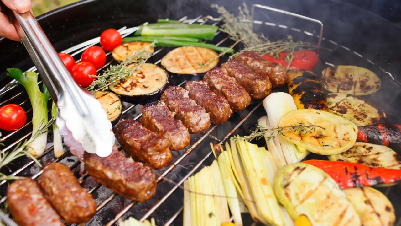 Cómo preparar una barbacoa saludable según Harvard: 5 consejos fáciles 