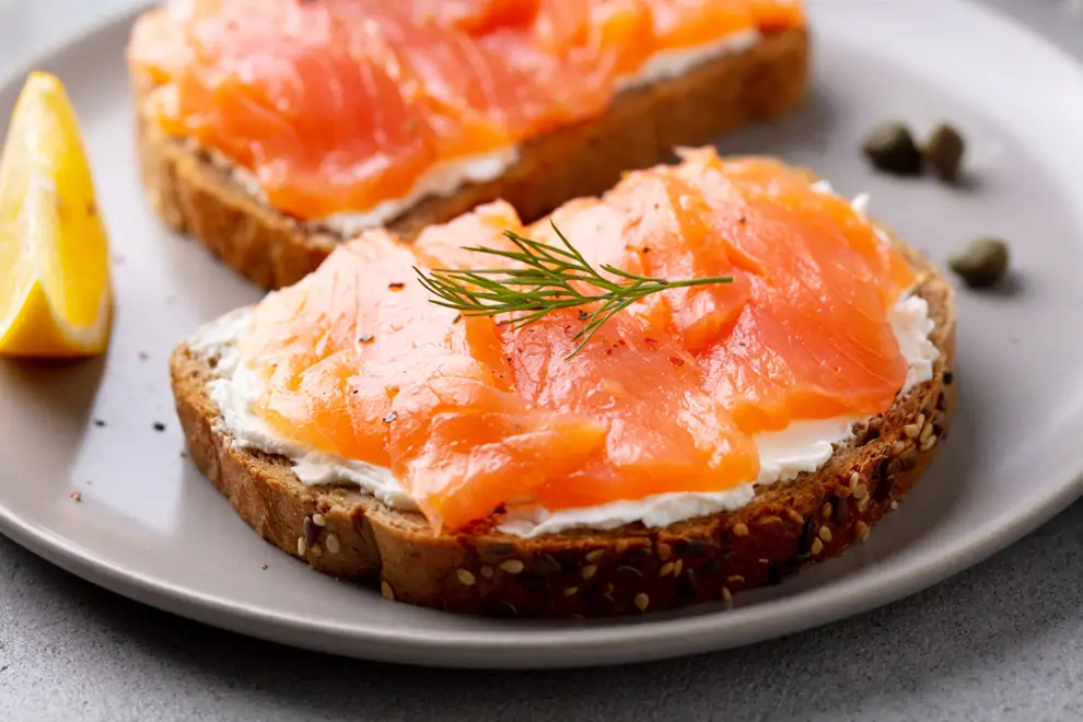 Entertainment news Celebrity gossip Movie and TV show updates Latest celebrity news Trending entertainment stories Tostadas de salmón y queso crema