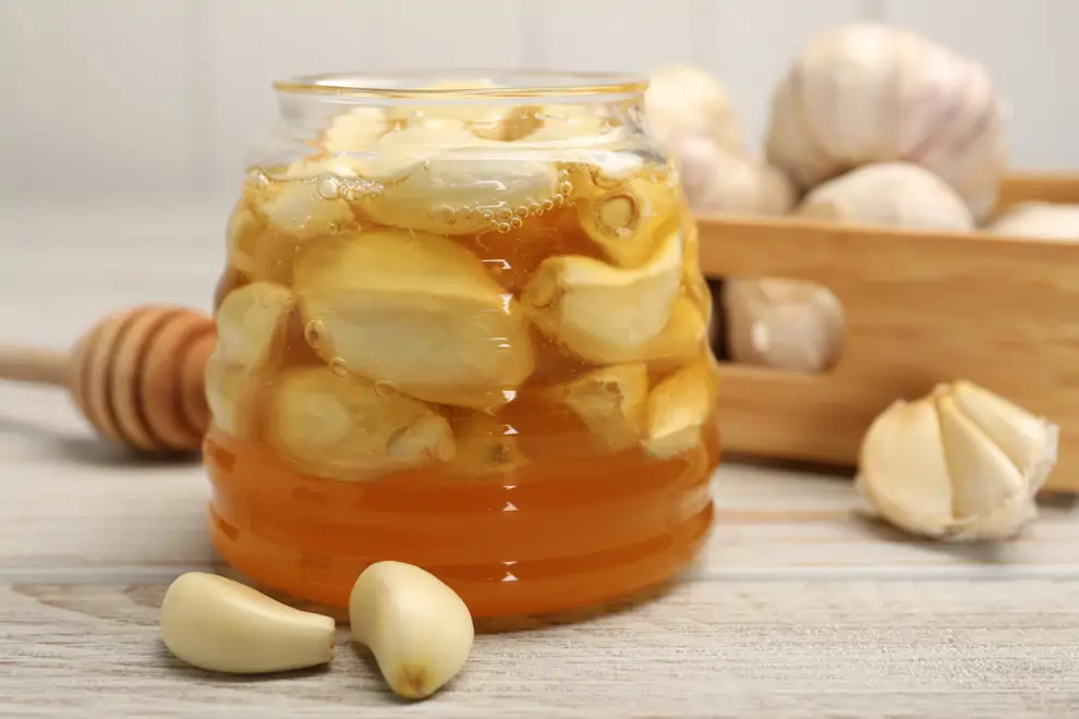 ajos fermentados en miel